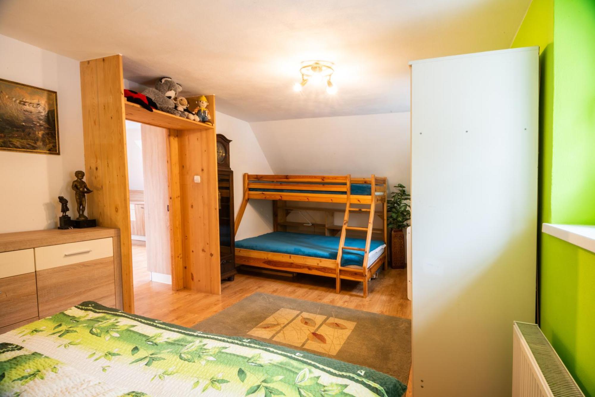 Zemianska Kúria Vachtár Kralova Lehota Exterior foto